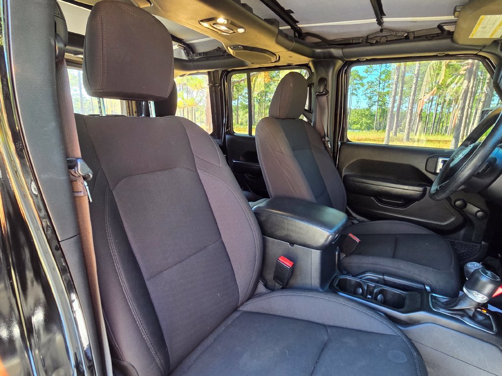 Used 2023 Jeep Wrangler Unlimited Sport AWD/4WD image 27