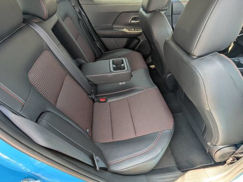 Certified 2025 Nissan Kicks SR FWD image 14