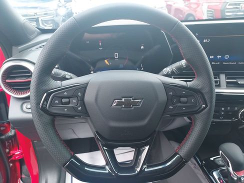 New 2026 Chevrolet Trax RS w/ Driver Confidence Package FWD image 17
