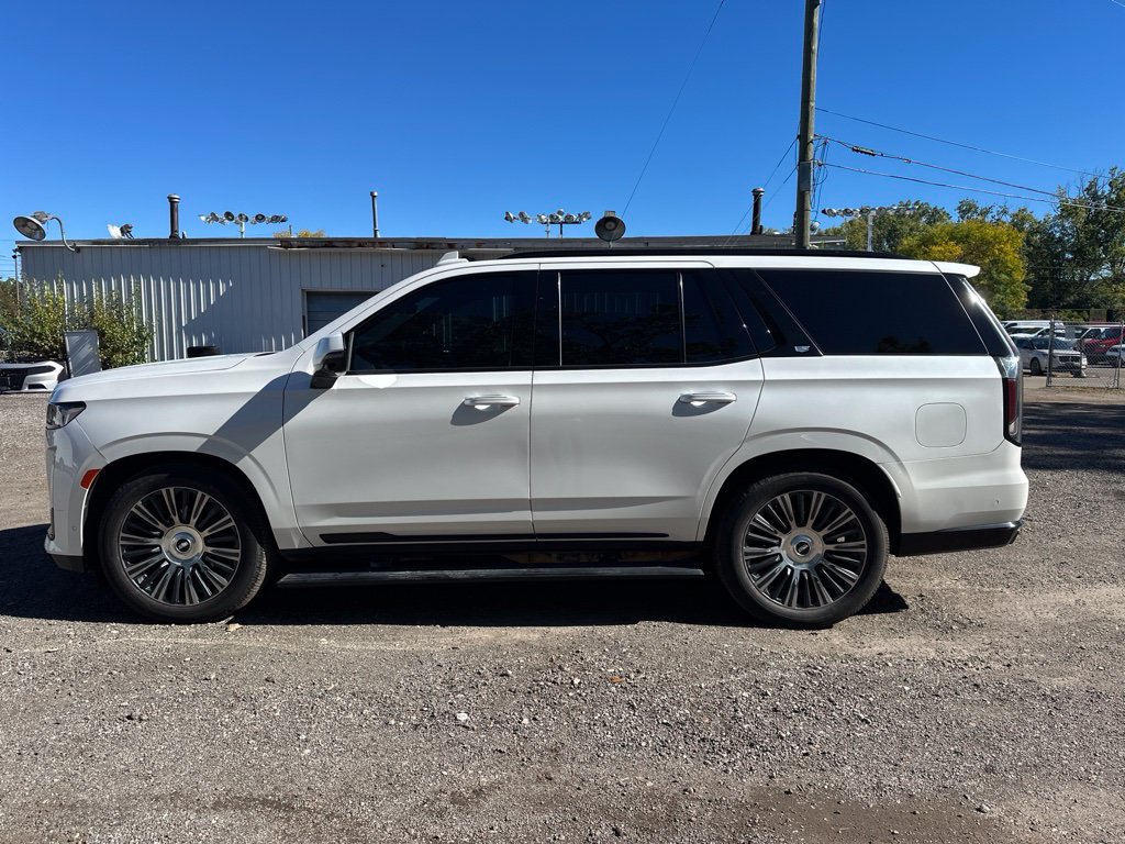 Used 2022 Cadillac Escalade Sport w/ Touring Package AWD/4WD image 2
