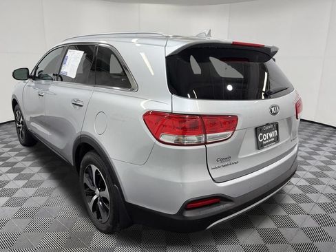 Used 2017 Kia Sorento EX AWD/4WD image 5