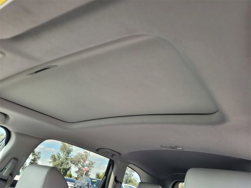 Used 2020 Honda CR-V Touring image 13