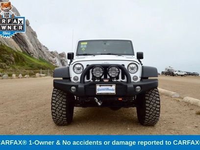 Used 2017 Jeep Wrangler Unlimited Rubicon w/ Connectivity Group