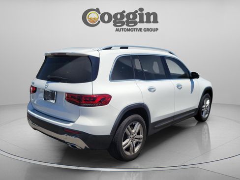 Used 2020 Mercedes-Benz GLB 250 image 3