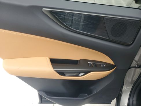 Used 2024 Lexus NX 250 NX 250 Premium image 18