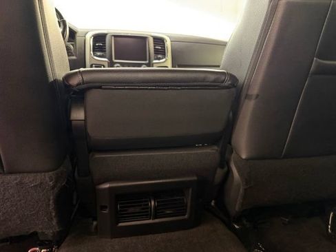Used 2017 RAM 1500 Laramie AWD/4WD image 33