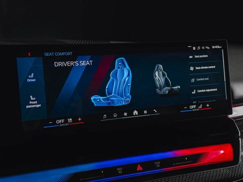 Used 2026 BMW M5 w/ Carbon Package image 73