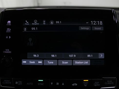 Used 2024 Honda Odyssey Elite image 14