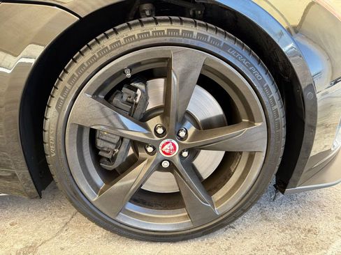 Used 2018 Jaguar F-TYPE 400 Sport RWD image 17