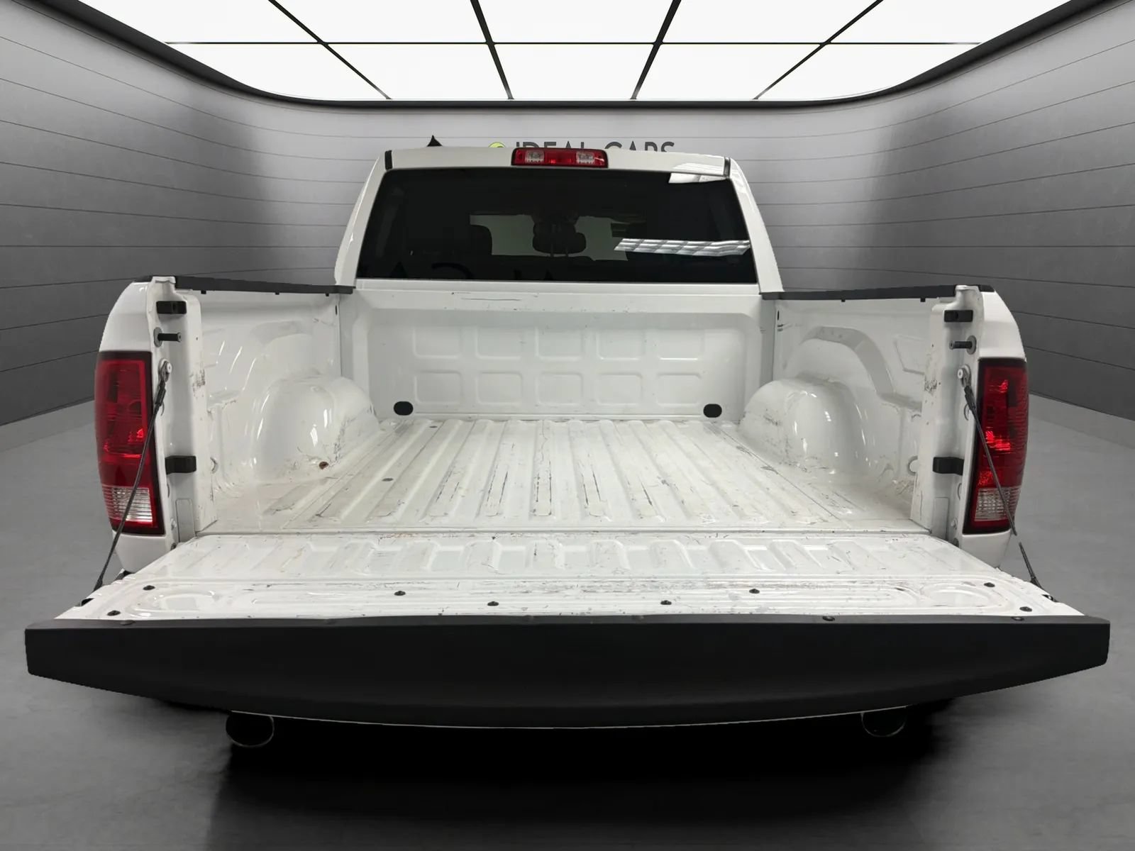 Used 2019 RAM 1500 Express w/ Express Value Package RWD image 9