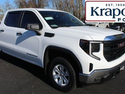 Used 2023 GMC Sierra 1500 Pro w/ Pro Value Package