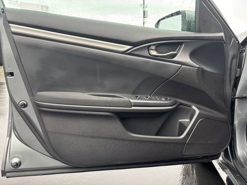 Used 2019 Honda Civic Sport image 24