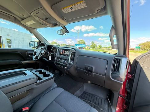 Certified 2018 Chevrolet Silverado 1500 LT w/ All Star Edition AWD/4WD image 35