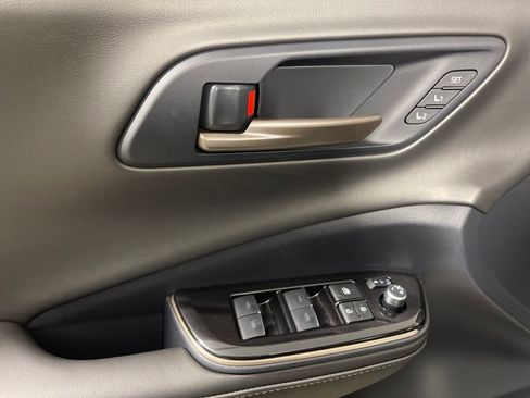 New 2026 Toyota Crown Nightshade image 16