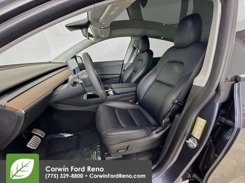 Used 2022 Tesla Model Y Performance image 20