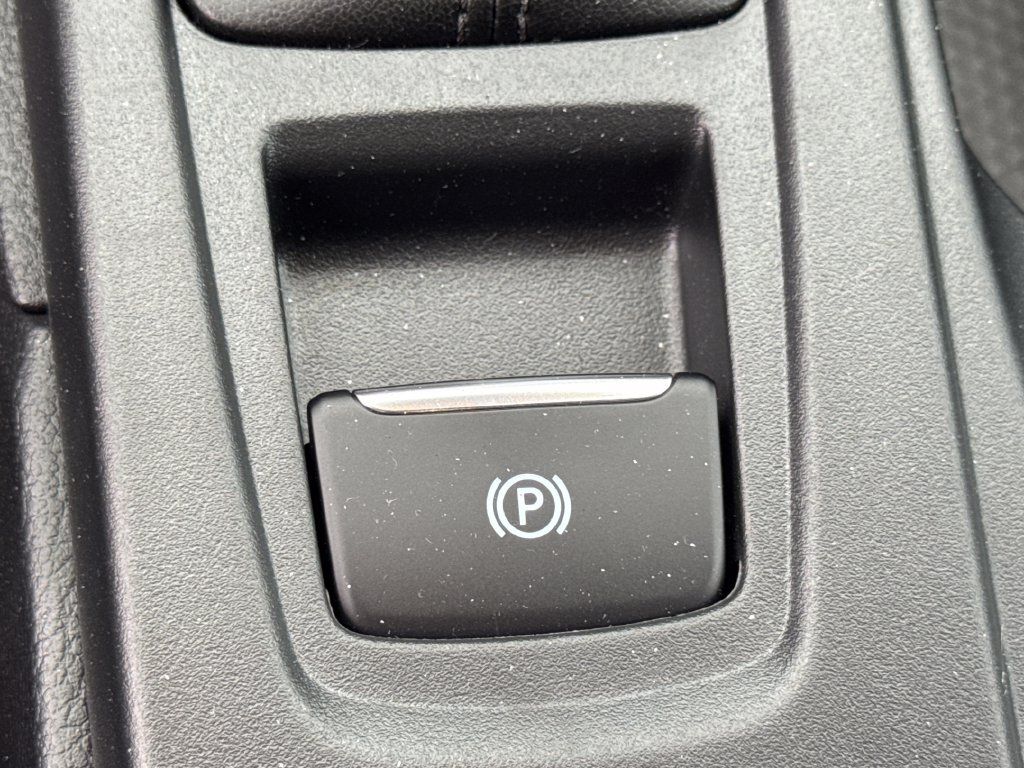Used 2025 Ford Ranger XLT AWD/4WD image 44
