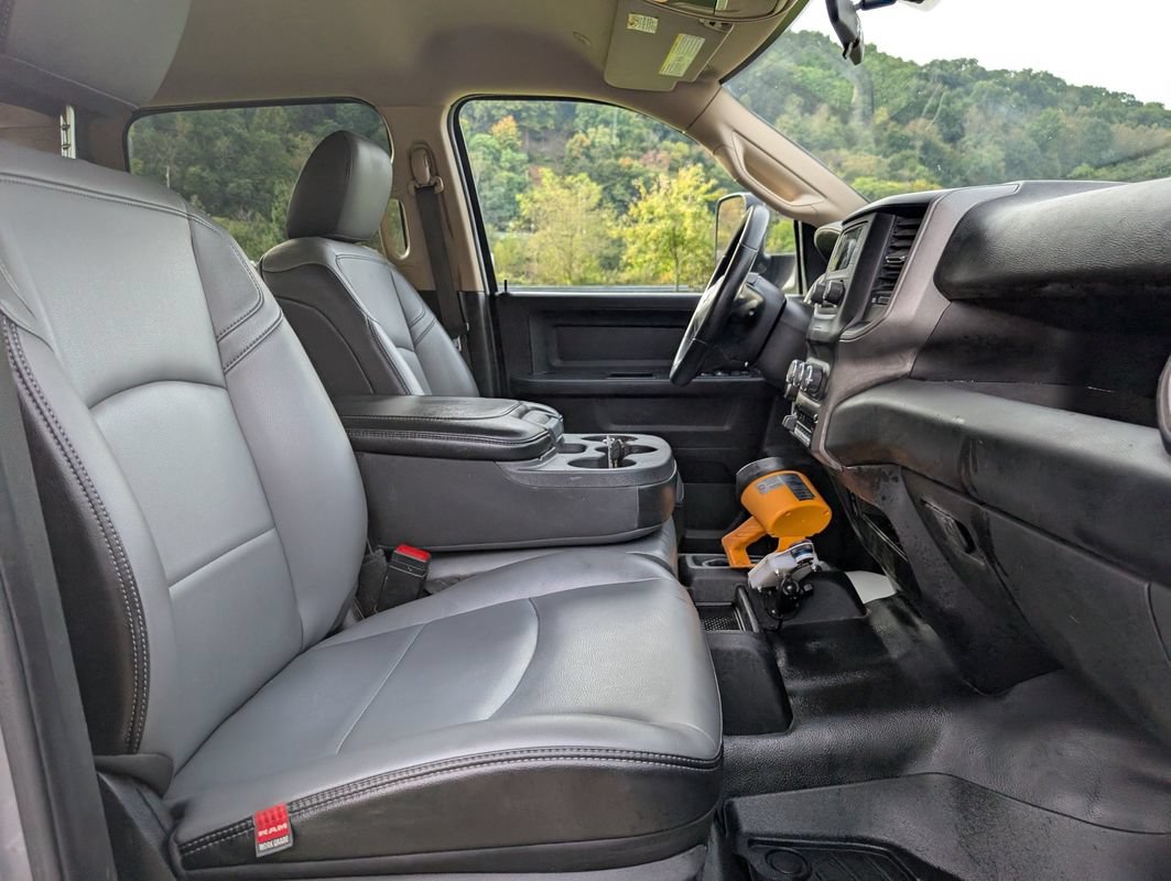 Used 2019 RAM 3500 Tradesman AWD/4WD image 30