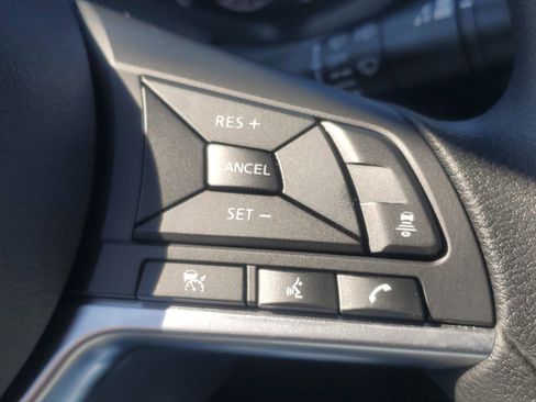 Certified 2025 Nissan Sentra SV w/ Trunk Package image 18