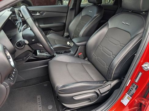 Used 2021 Kia Forte GT-Line image 5