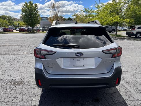 Used 2021 Subaru Outback Premium AWD/4WD image 4