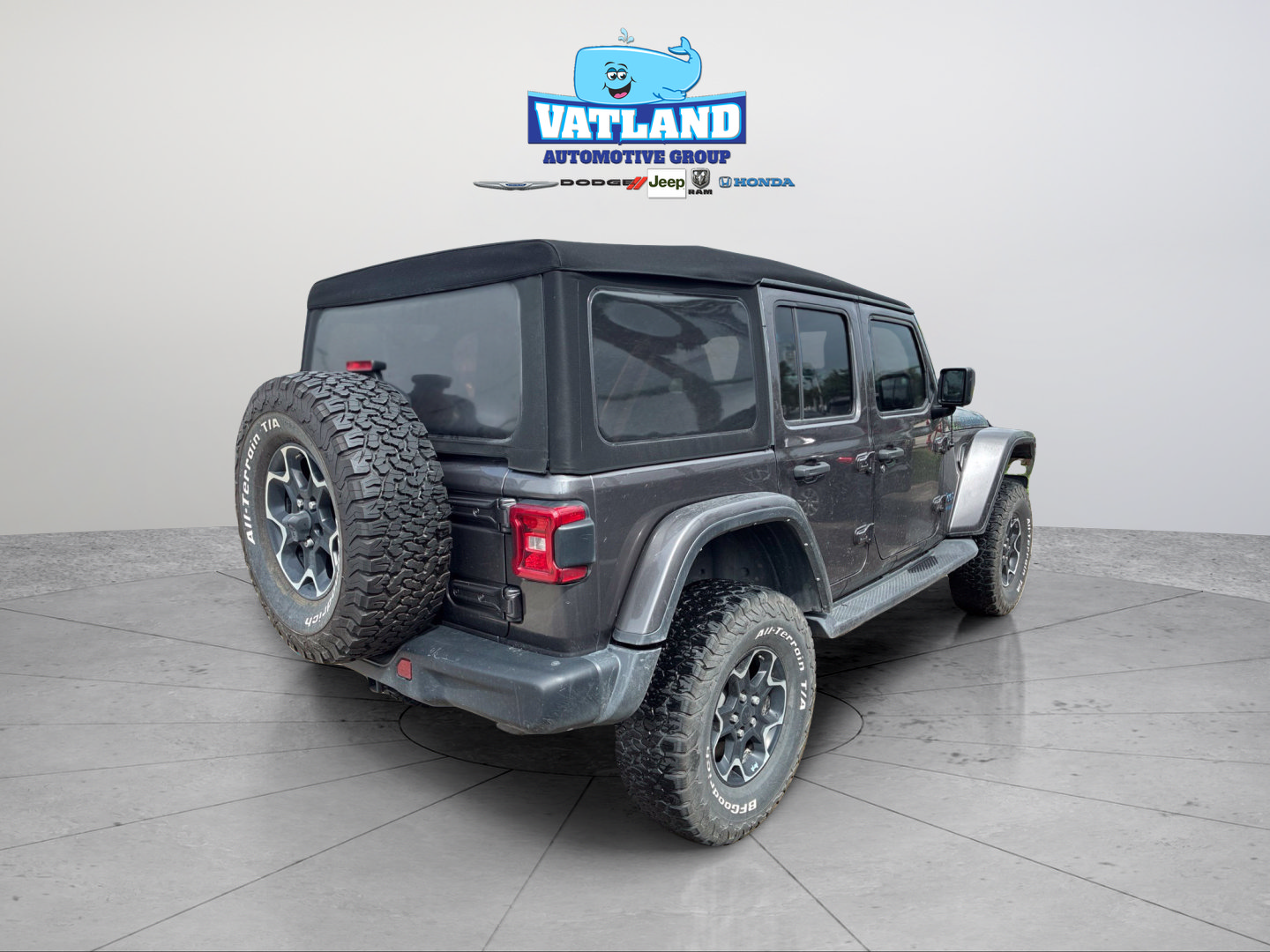 Used 2021 Jeep Wrangler Unlimited Rubicon 4xe w/ Steel Bumper Group AWD/4WD image 5