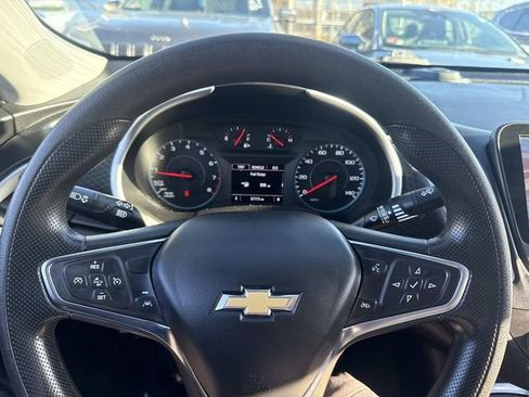 Used 2023 Chevrolet Malibu LT image 29