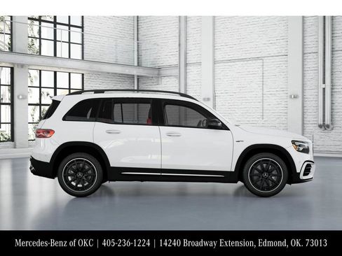 New 2026 Mercedes-Benz GLB 35 AMG 4MATIC image 16