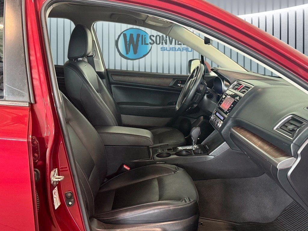 Used 2017 Subaru Outback 3.6R Limited AWD/4WD image 6