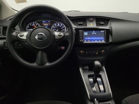 Used 2019 Nissan Sentra S image 22