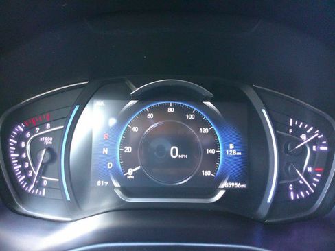 Used 2020 Hyundai Santa Fe SEL w/ Cargo Package FWD image 21