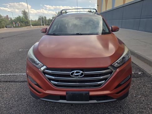 Used 2016 Hyundai Tucson Limited w/ Option Group 03 AWD/4WD image 5