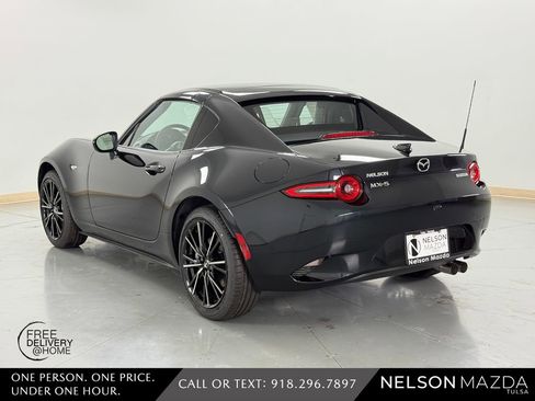 New 2026 MAZDA MX-5 Miata RF Grand Touring RWD image 9