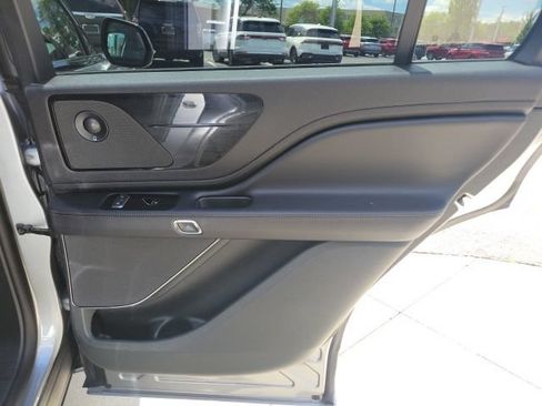 Certified 2024 Lincoln Aviator Reserve w/ Jet Package AWD/4WD image 27