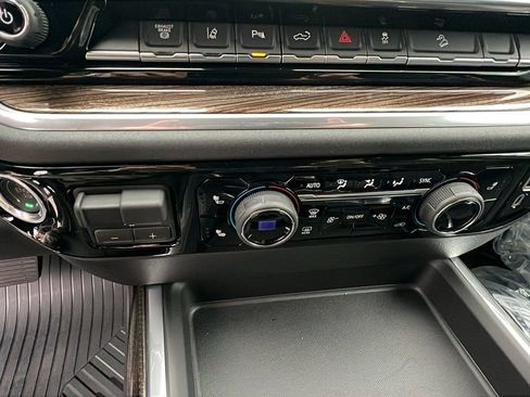 New 2026 Chevrolet Silverado 3500 LT w/ All Star Edition image 26