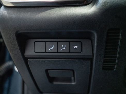 Used 2025 MAZDA CX-30 AWD 2.5 S w/ Preferred Package image 24