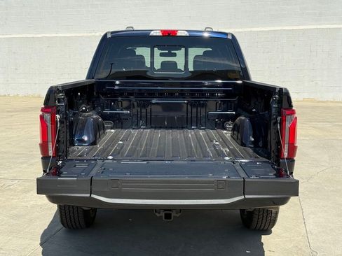 New 2026 Ford F150 Platinum w/ FX4 Off-Road Package AWD/4WD image 16