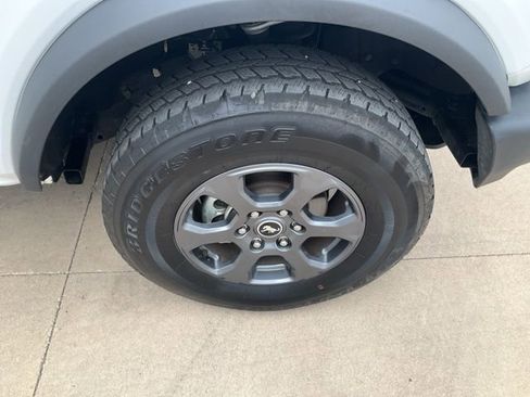 Used 2024 Ford Bronco Big Bend image 36