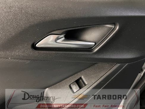 Used 2025 Chevrolet Equinox LT FWD image 29