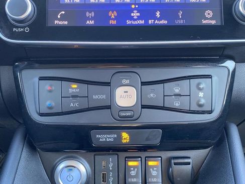 Used 2023 Nissan Leaf SV Plus image 19