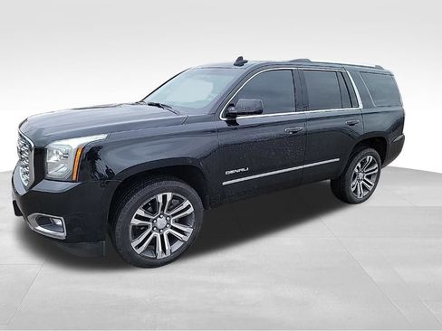 Used 2019 GMC Yukon Denali image 4