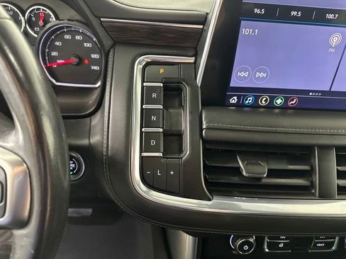 Used 2021 Chevrolet Suburban LS image 20