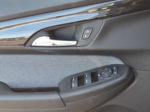New 2026 Chevrolet TrailBlazer LT w/ Driver Confidence Package FWD image 15