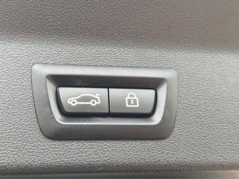 Used 2018 BMW X3 xDrive30i image 26