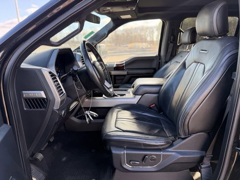 Used 2015 Ford F150 Platinum w/ Equipment Group 701A Luxury image 14