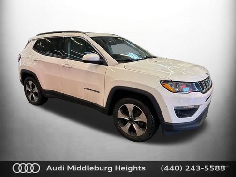 Used 2018 Jeep Compass Latitude w/ Popular Equipment Group image 1
