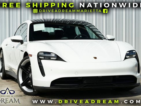 Used 2021 Porsche Taycan image 2