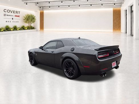 Used 2019 Dodge Challenger R/T Scat Pack RWD image 11