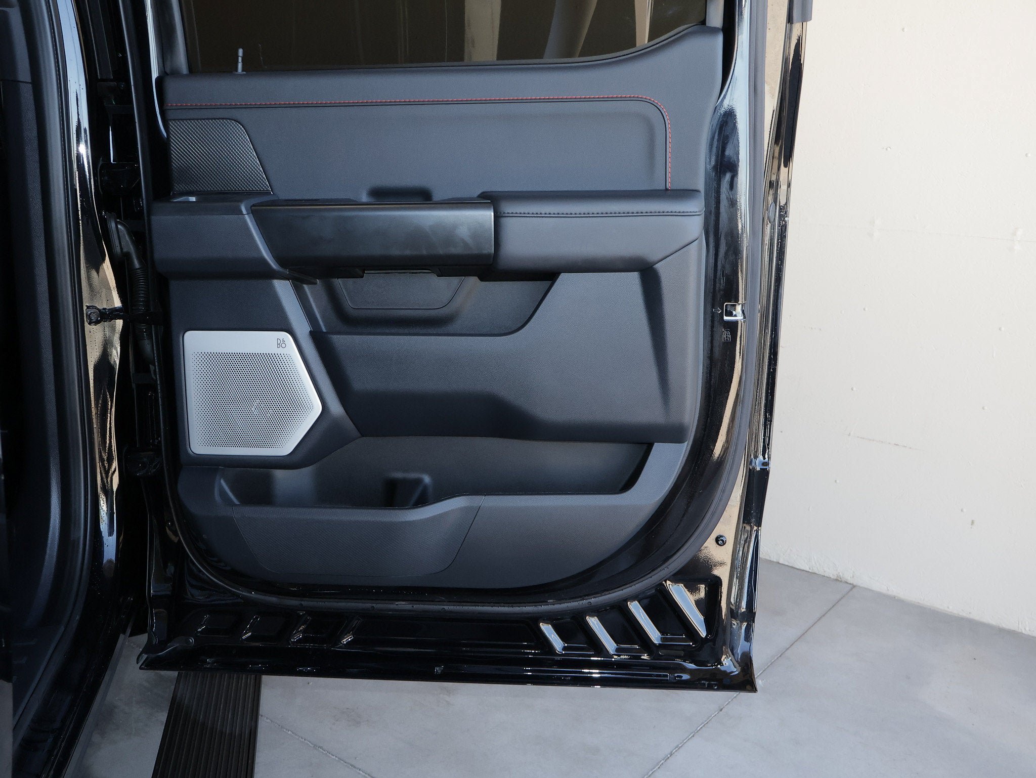 Certified 2025 Ford F150 Raptor AWD/4WD image 49