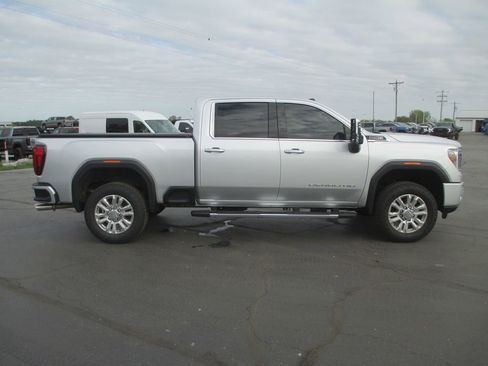 Used 2022 GMC Sierra 2500 Denali w/ Denali Ultimate Package image 5