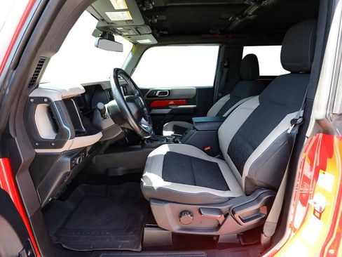Used 2022 Ford Bronco Wildtrak AWD/4WD image 12